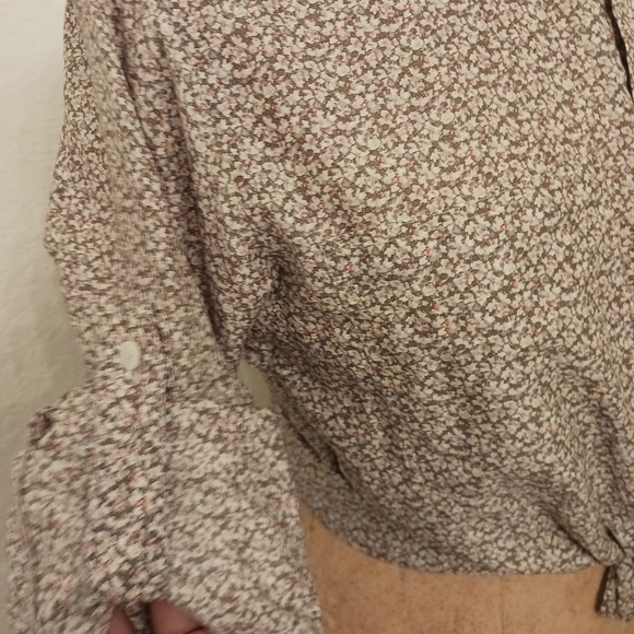 Dolce & gabbana button shirt. - Picture 7 of 8